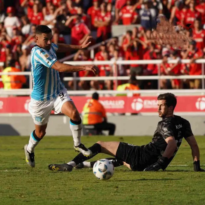 Racing Maravilla Martínez clásico