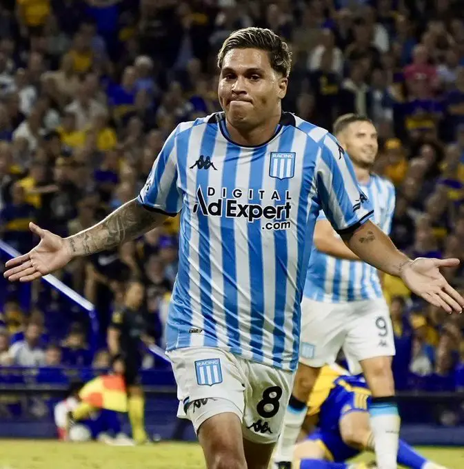 Juanfer en Racing a la altura con Boca enojo