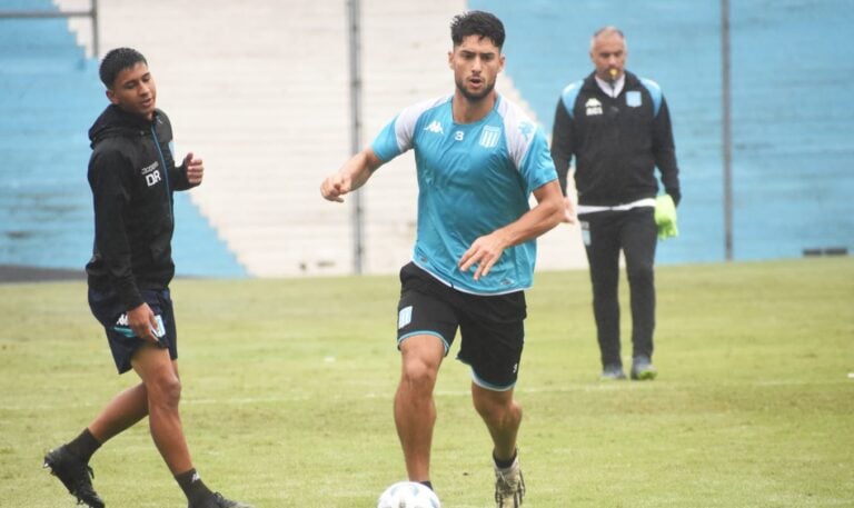 Racing De Césare Selección