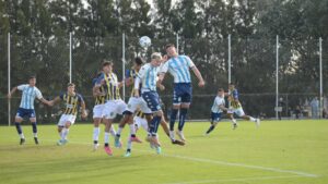 Flojo partido de Racing en el empate con Rosario Central