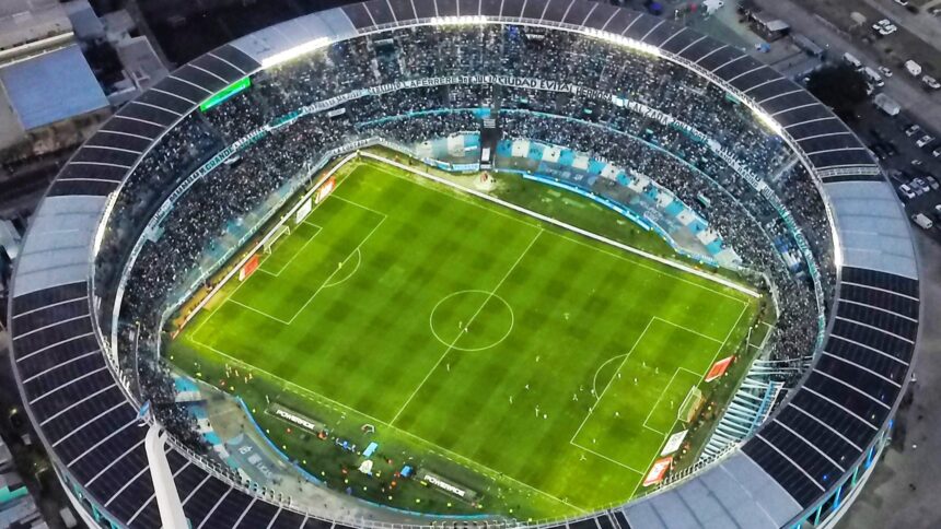 Racing con Banfield vuelve al Cilindro