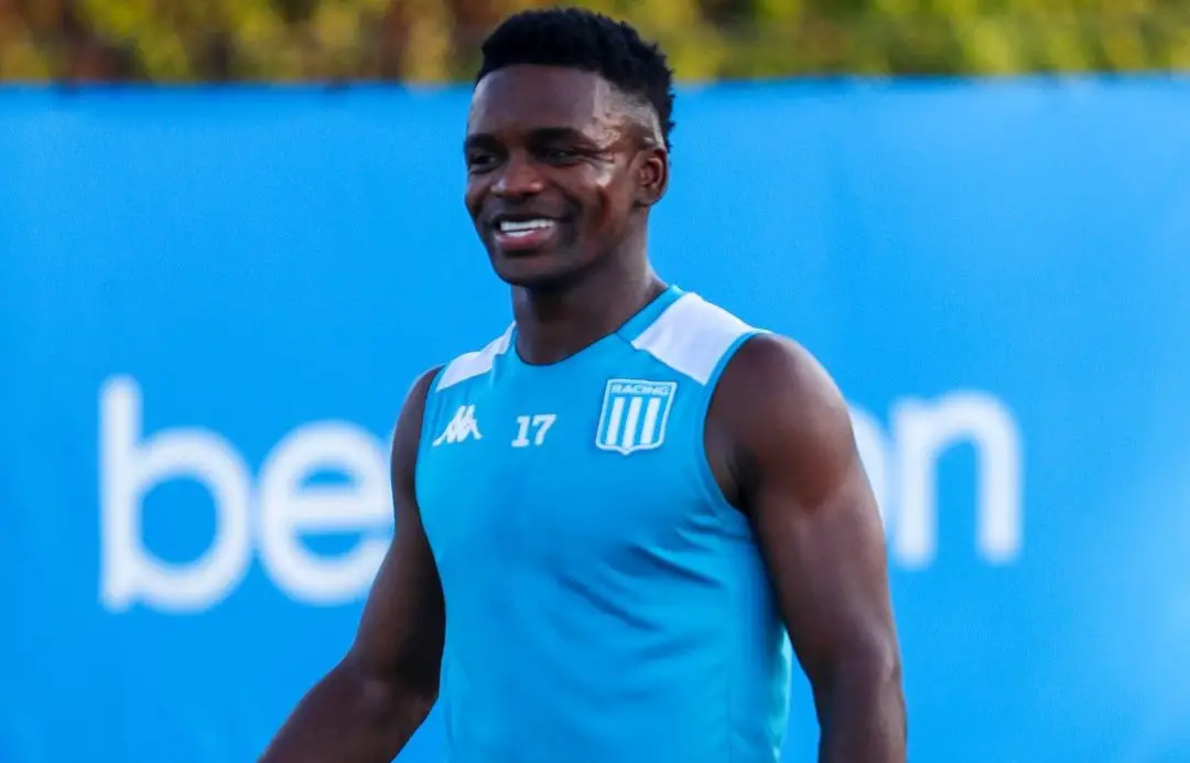 Carbonero en Racing y la polémica