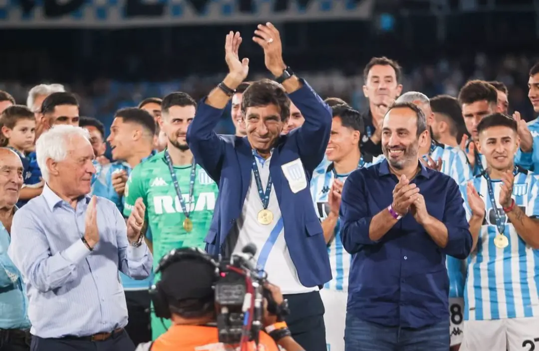 Refuerzos de Racing