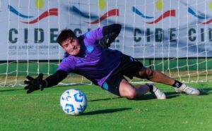 La lesión del cuarto arquero de Racing: no va a la Reserva