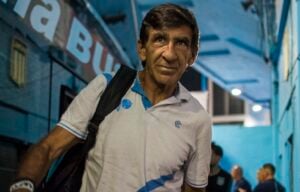 Costas en Racing con Tigre