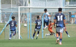Lluvia de goles de Racing en el Predio Tita