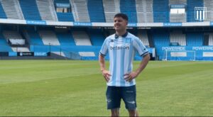 Lo que evalúa Costas con Richard Sánchez en Racing