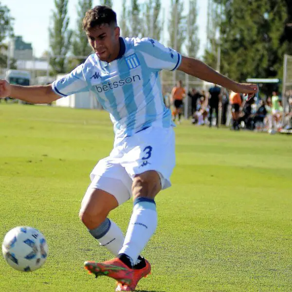 Racing lo empató sobre el final ante Banfield y sigue en el fondo