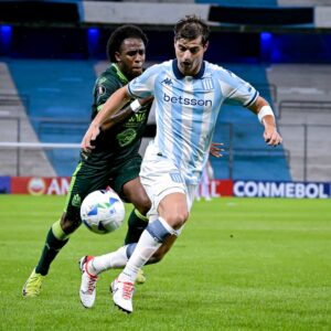 Racing perdió contra Bucaramanga y se complicó solito