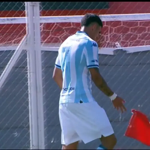 Racing lo ganaba y perdió en Mendoza contra el último