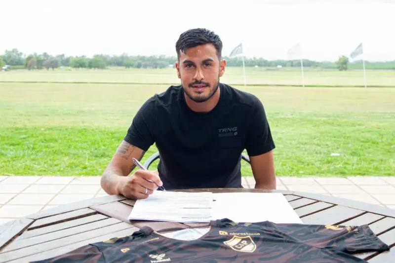 Vázquez, capitán de Platense, es hincha de Racing