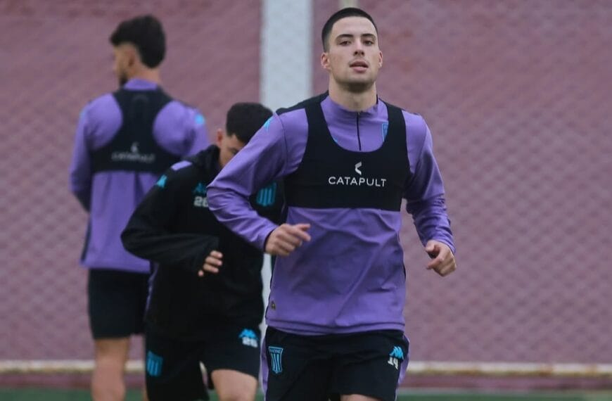 La carrera para el 9 suplente de Racing: suben tres candidatos