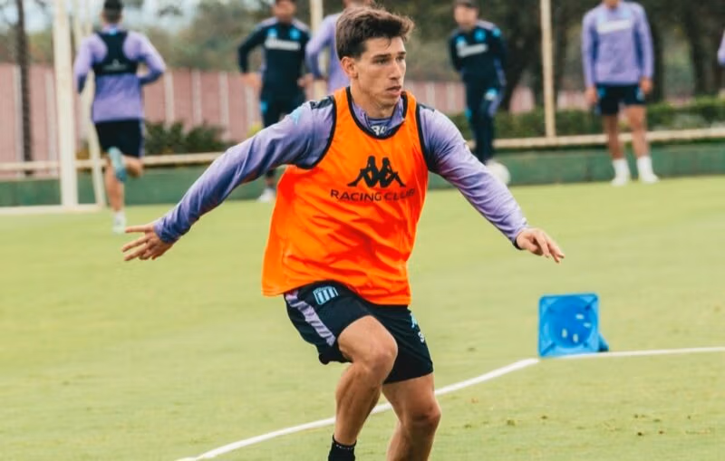 Racing Mura renovación contrato
