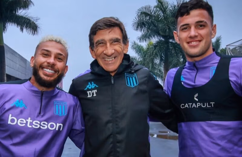 Racing Costas Forneris Sosa