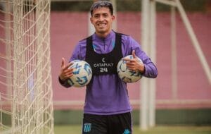Los clubes interesados en Toto Fernández, volante de Racing