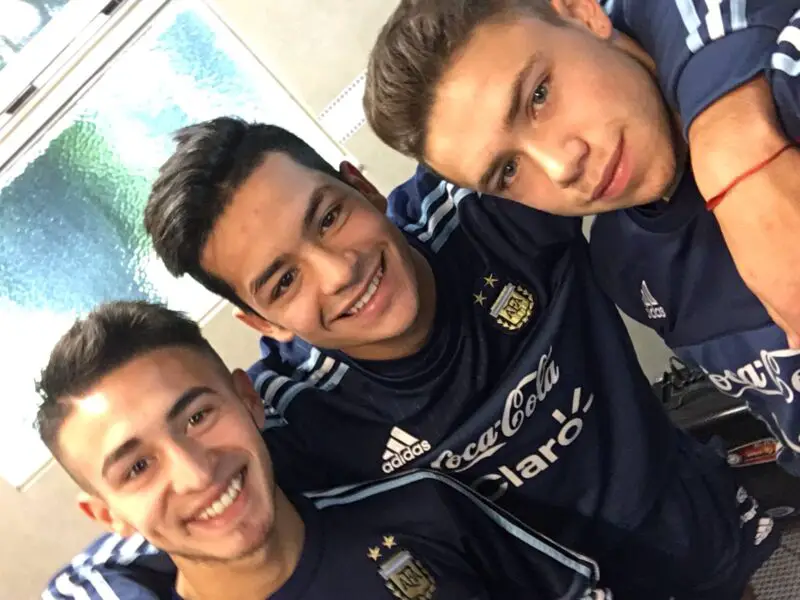 Racing Conechny refuerzo Rojas
