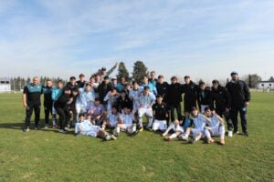 La gran goleada con hat trick en Racing ante Barracas