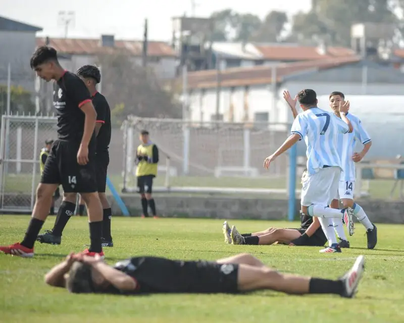 Inferiores Racing Barracas