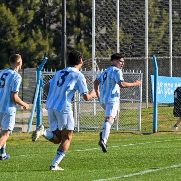 Racing completó la jornada pendiente ante Rosario Central