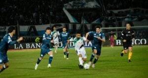 Racing pasó a San Martín y sigue en la Copa Argentina