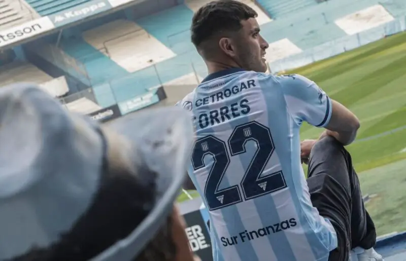 Racing Conechny Torres refuerzos