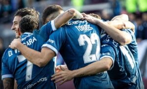 Racing cambia de nombres o de formas: ¿tiene tiempo?
