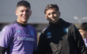 Rojo se reencontró con Almendra en Racing y hubo mensajes