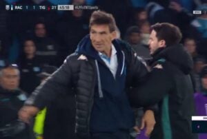 La locura de Costas contra el arbitraje otra vez expulsado