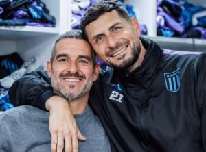 El emotivo reencuentro de Licha López con Arias en Racing