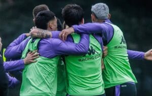 Una duda en el fondo de Racing para lo que viene