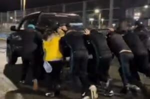 El insólito "empuje" que recibió Pardo tras ser héroe en Racing