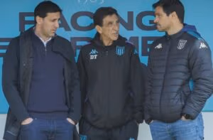 ¿Cambio en la postura de Racing por Di Césare a Santos?