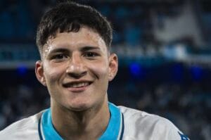 A Racing se le abrió un inesperado cupo extra en el mercado