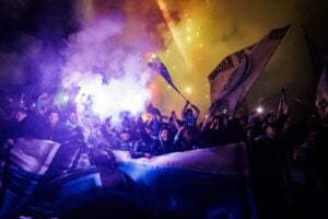En banderazo en la previa de Racing con Vélez