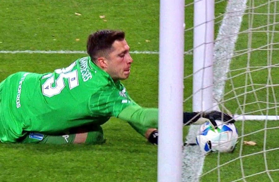 Racing a Semifinal de Libertadores Cambeses