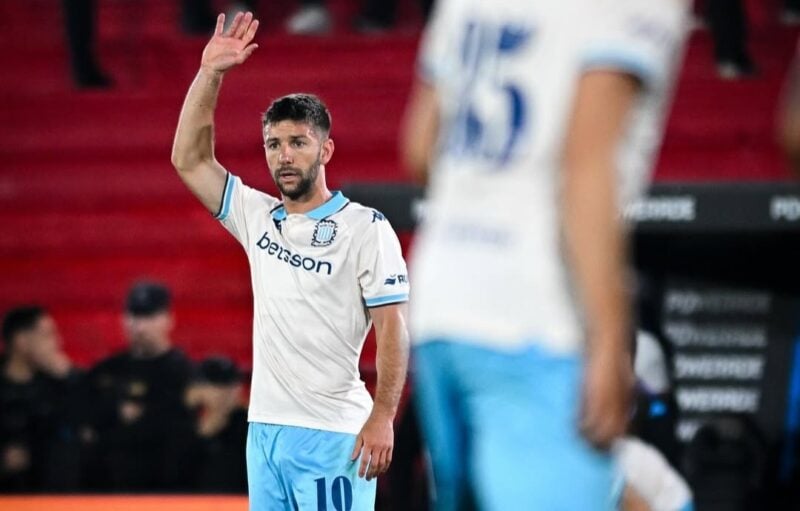 Racing Luciano Vietto
