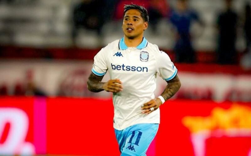 Zaracho quiere jugar en Racing contra Vélez