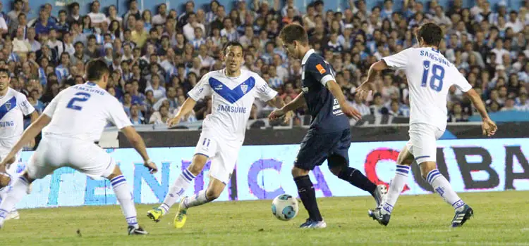 Racing contra Vélez Cilindro