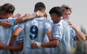 Racing juega octavos ante Instituto: la lista de convocados