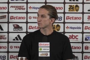 Filipe Luis Racing Flamengo Copa Libertadores
