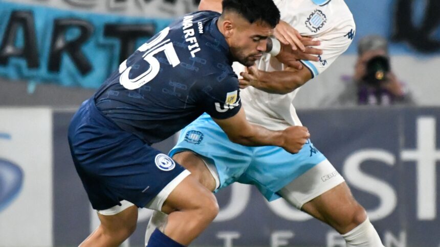 uno x uno de Racing con Independiente Rivadavia