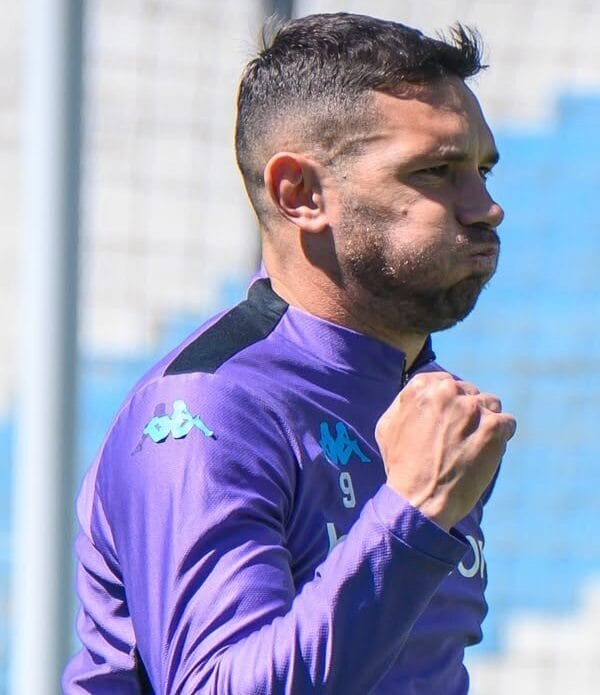 Formación de Racing con Banfield Clausura