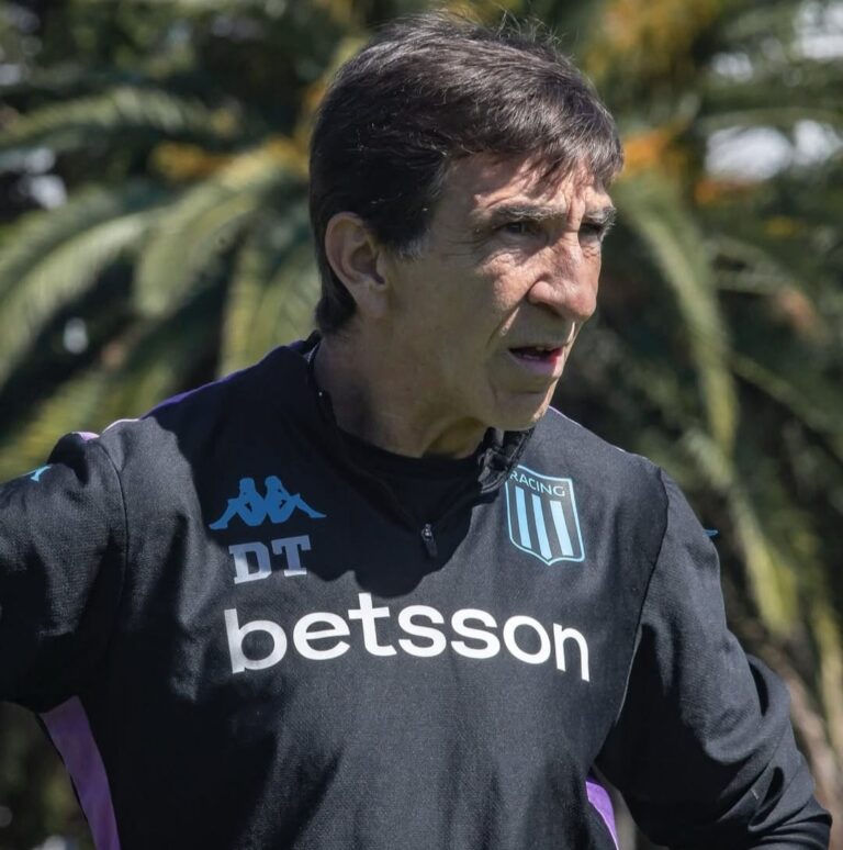 Formación de Boca con Racing