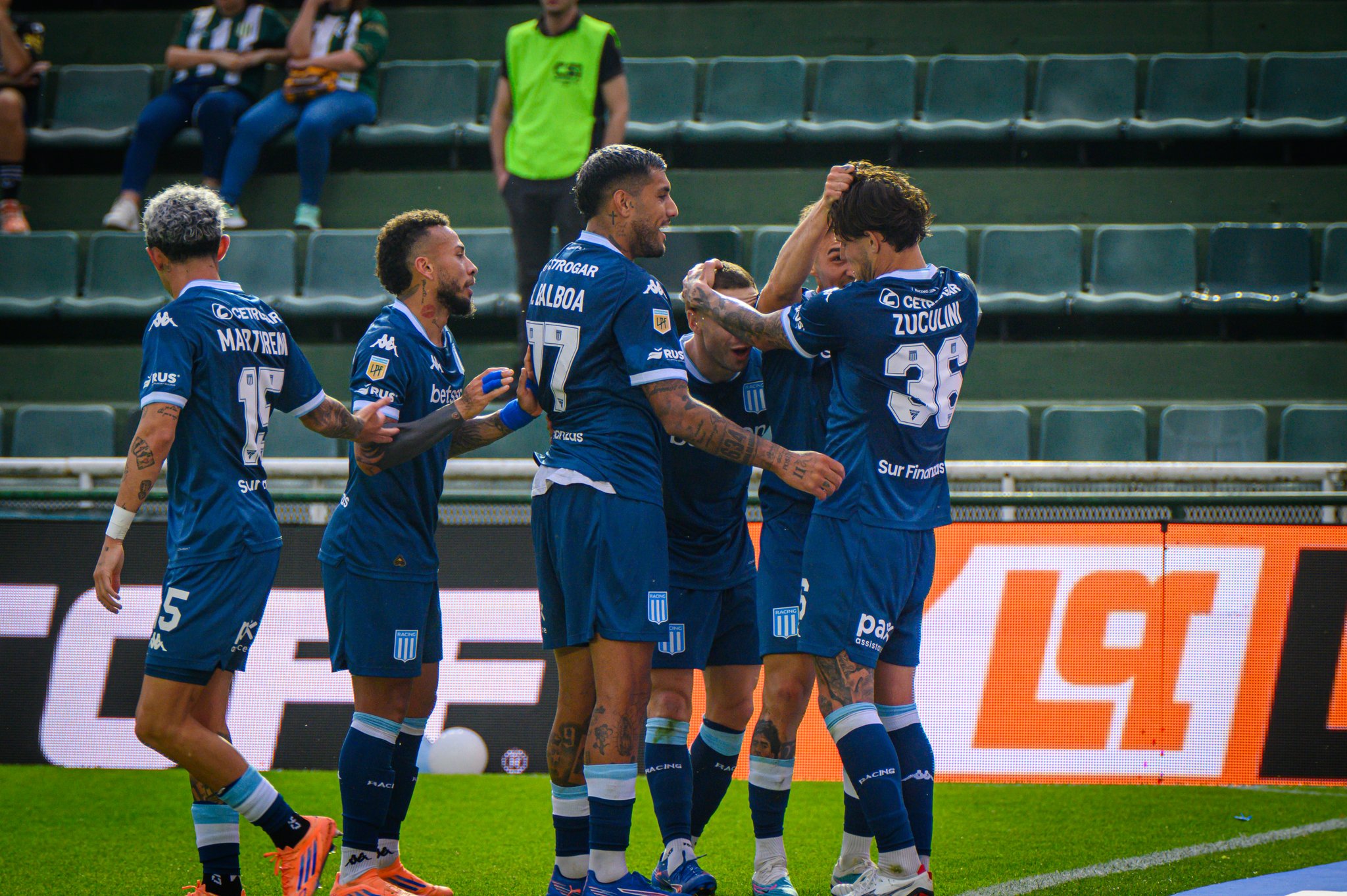 Racing con Central Córdoba