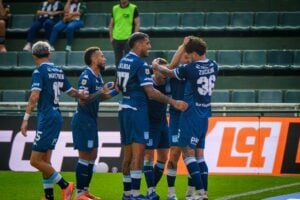 Racing en la tabla anual