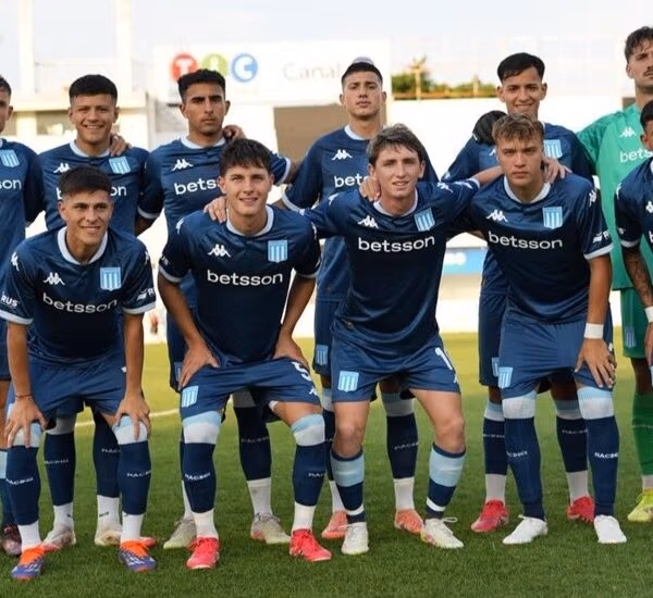 Racing ganó y quedó a un paso de los Playoffs