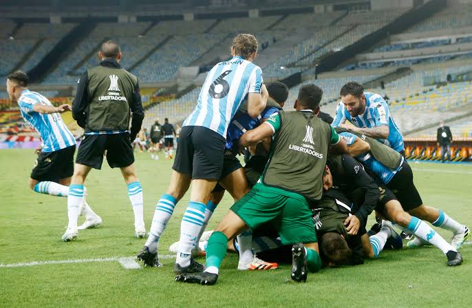 Racing contra Flamengo Maracaná