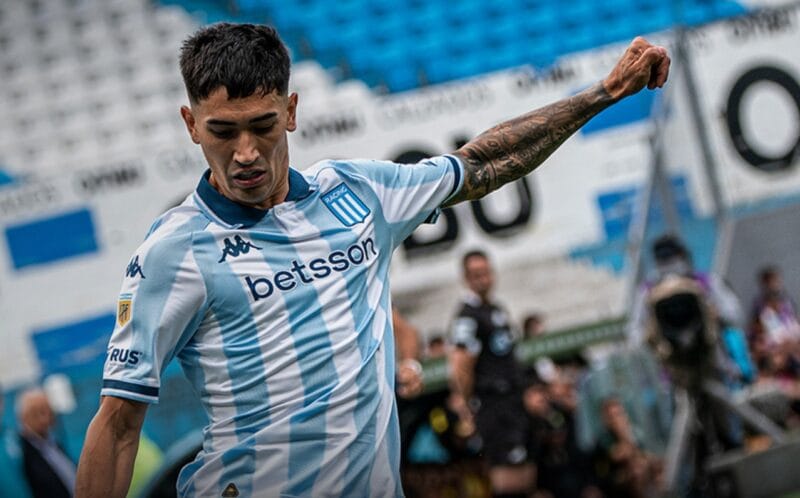 Racing con Boca bajas