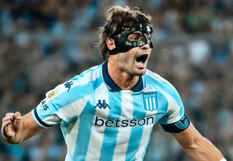 Sosa en Racing máscara