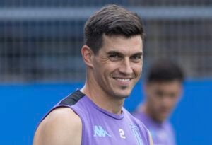 Los 11 que puso Costas en el último ensayo para Racing - Tigre